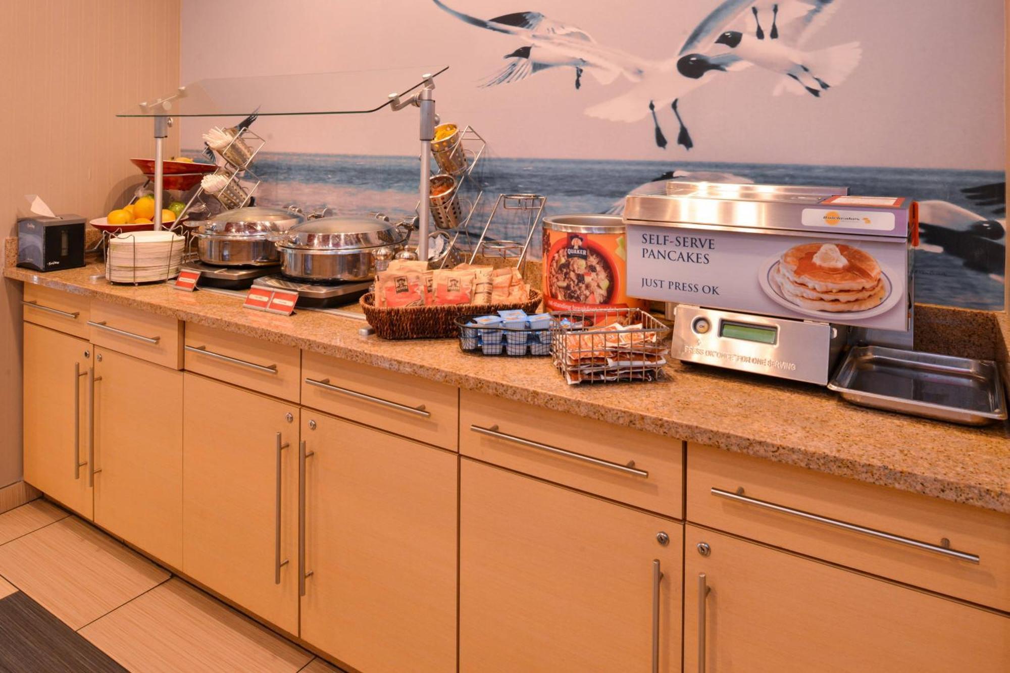 Towneplace Suites Wilmington Wrightsville Beach Экстерьер фото